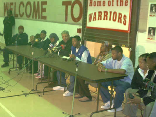 wpe1.jpg (24571 bytes)