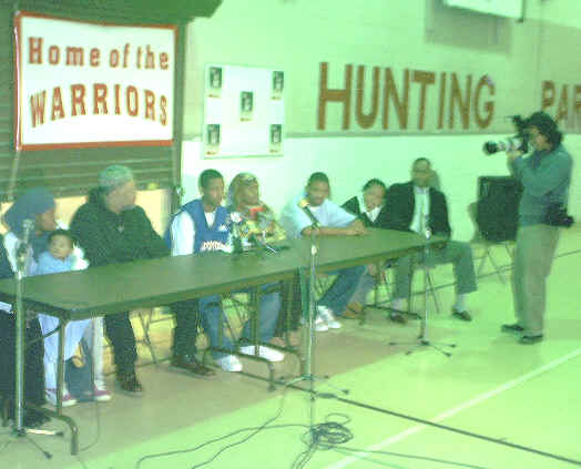 wpe4.jpg (25380 bytes)