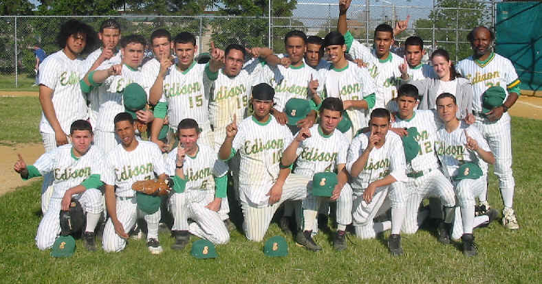 wpe1.jpg (60321 bytes)