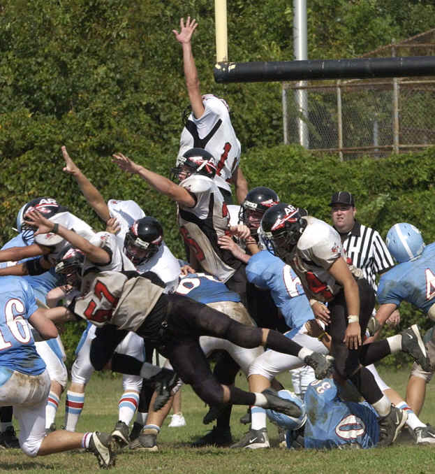 wpe7.jpg (66824 bytes)