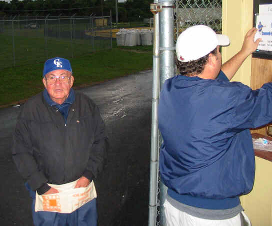 wpeA.jpg (24704 bytes)