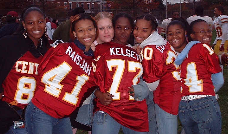 wpeE.jpg (51305 bytes)