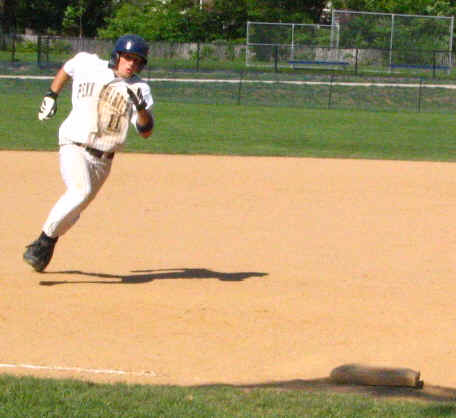 wpeB.jpg (19301 bytes)