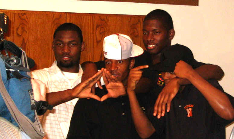 wpe24.jpg (37124 bytes)