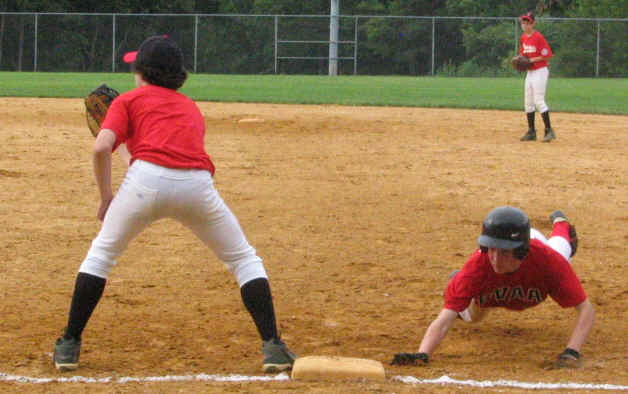 wpe23.jpg (30701 bytes)