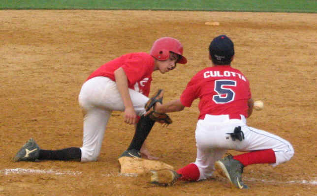 wpe26.jpg (28838 bytes)