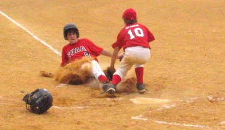 wpe2E.jpg (13066 bytes)