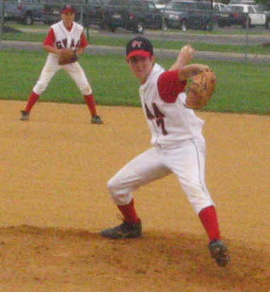 wpe27.jpg (16896 bytes)