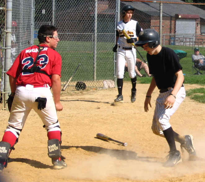 wpe20.jpg (53091 bytes)