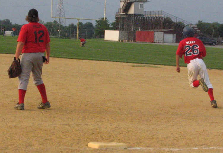 wpe25.jpg (35967 bytes)