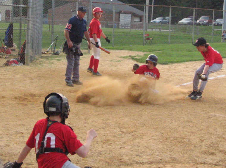 wpe28.jpg (49084 bytes)