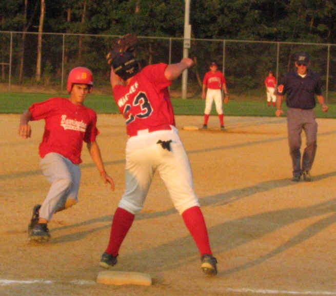 wpe26.jpg (36802 bytes)