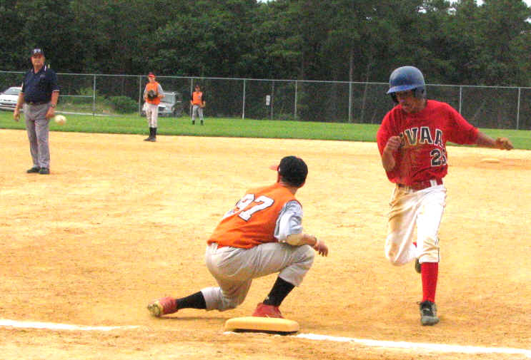 wpe24.jpg (48085 bytes)