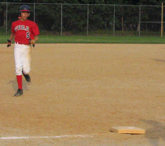 wpe22.jpg (24123 bytes)