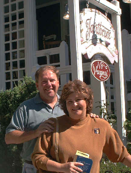 wpeF.jpg (35357 bytes)