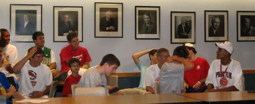 wpe23.jpg (39084 bytes)